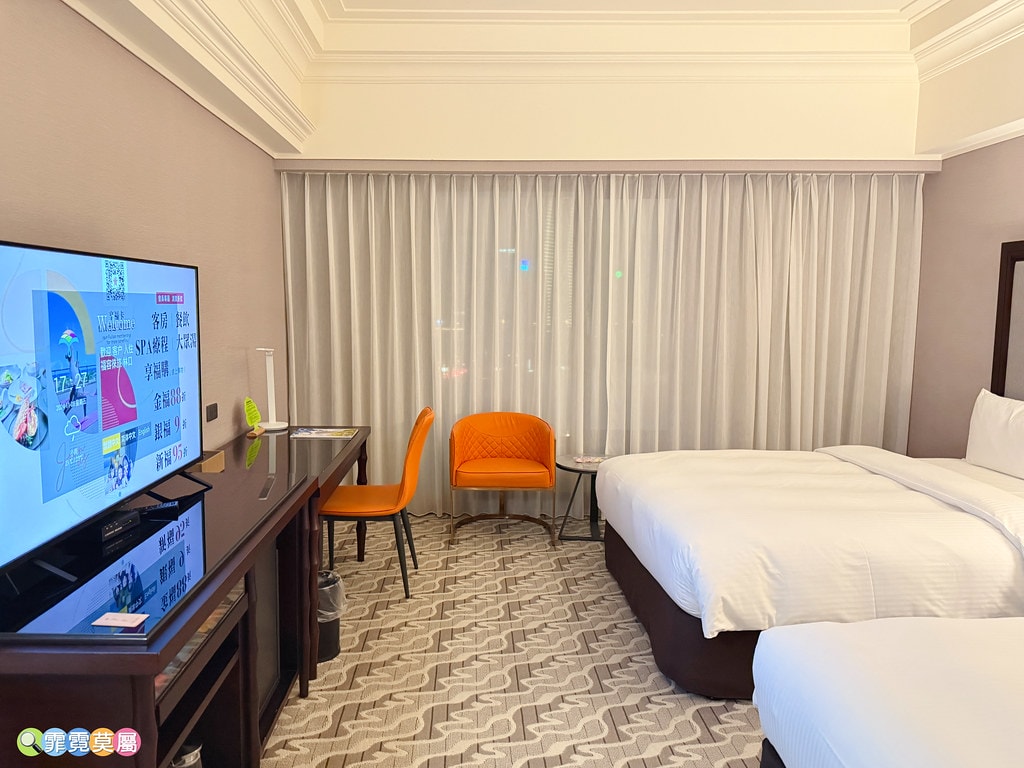 20251031-e9715 20251031-e9715