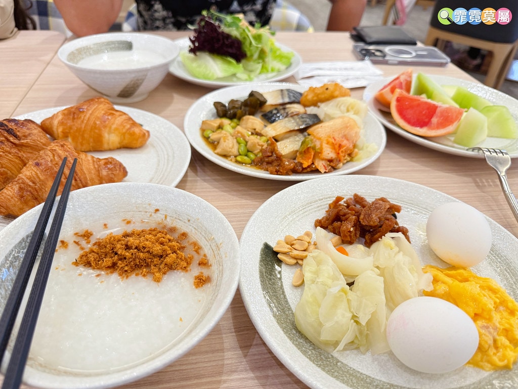 20251031-lah1u 20251031-lah1u