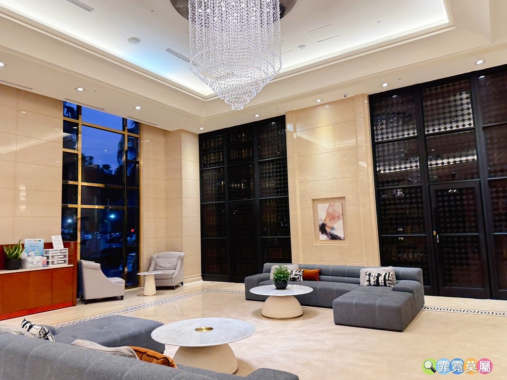 20251031-p3fyq 20251031-p3fyq