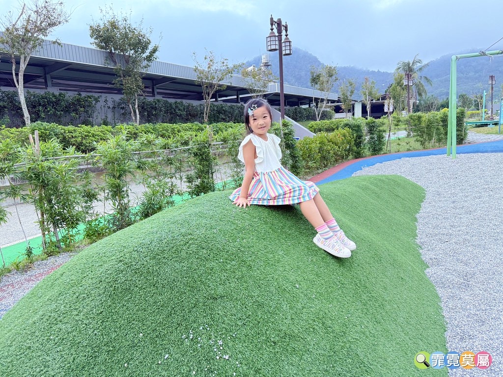 20251031-x760m 20251031-x760m