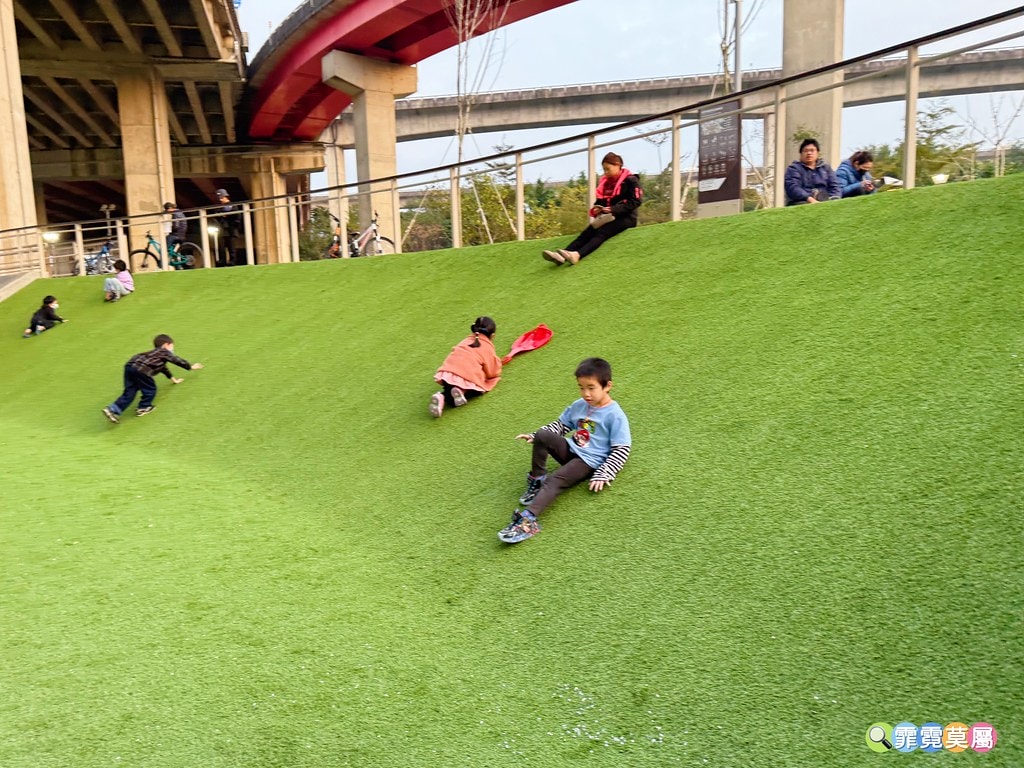 20251031-1q2w4 20251031-1q2w4