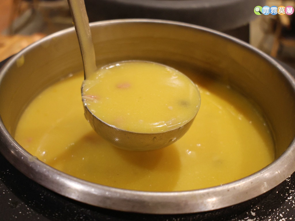 20251031-4x0q3 20251031-4x0q3