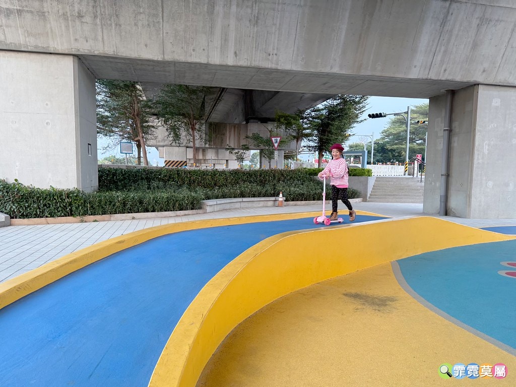 20251031-avjiv 20251031-avjiv