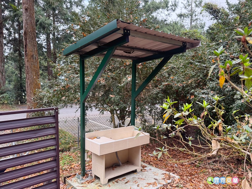 20251031-e5o9d 20251031-e5o9d