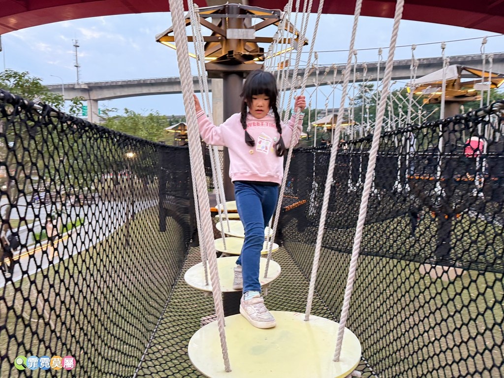 20251031-hs3tr 20251031-hs3tr