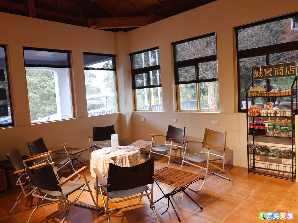 20251031-z04y5 20251031-z04y5