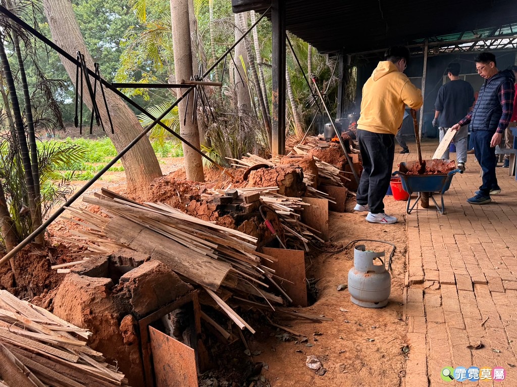 20251031-nhymv 20251031-nhymv