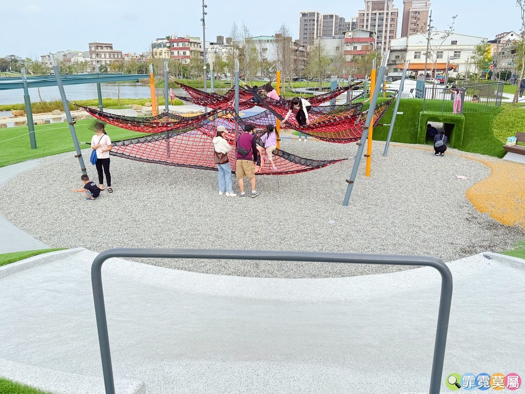 20251031-ph8mc 20251031-ph8mc