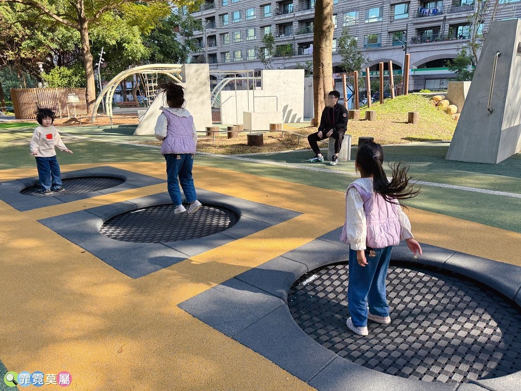 20251031-3h68f 20251031-3h68f