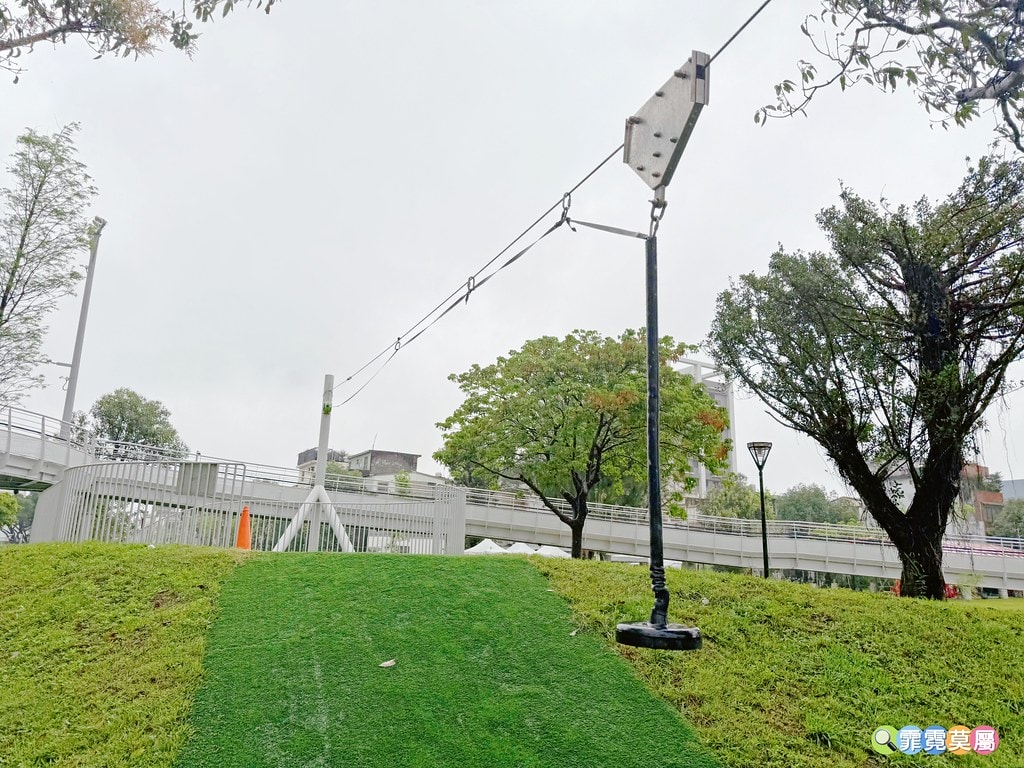 20251031-8sfla 20251031-8sfla