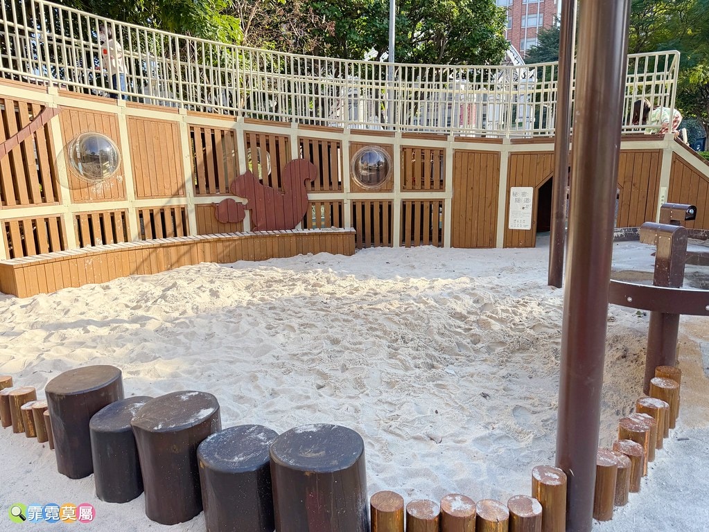 20251031-bzf0e 20251031-bzf0e