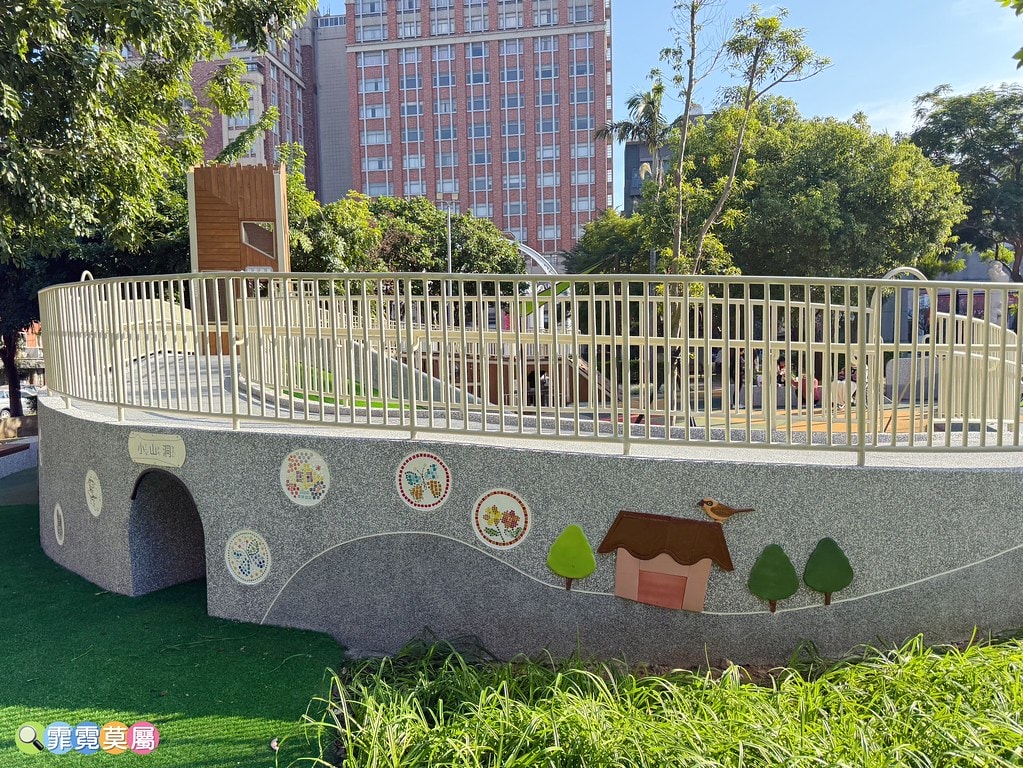 20251031-c1yx6 20251031-c1yx6