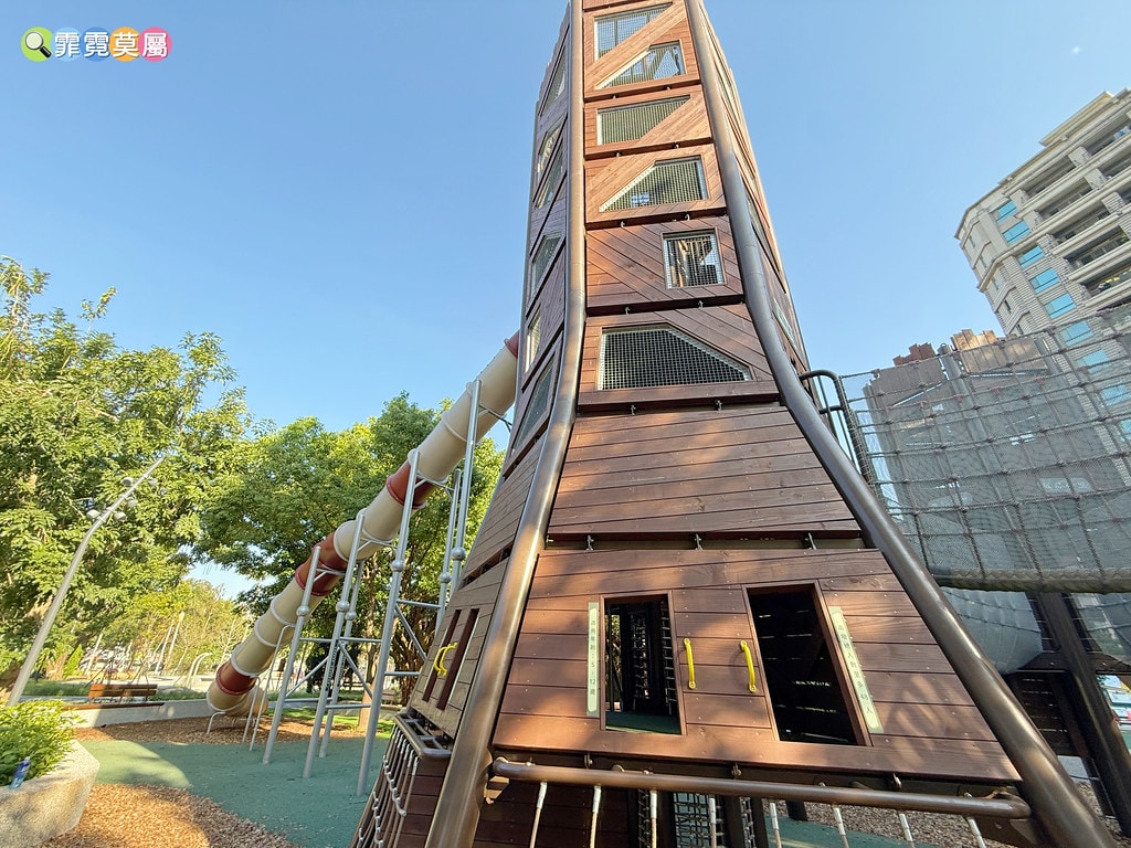 20251031-j32oq 20251031-j32oq