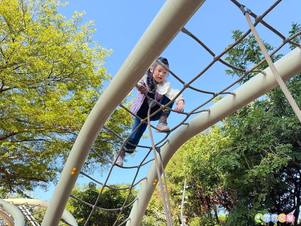 20251031-lurk3 20251031-lurk3