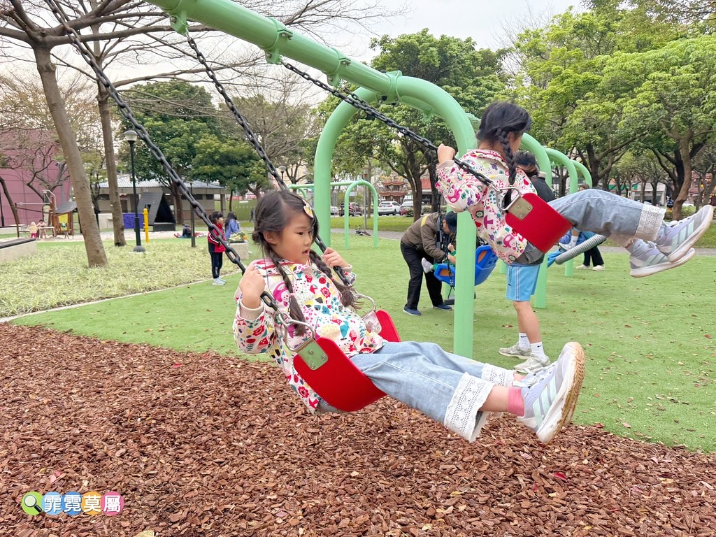 20251031-n5x9q 20251031-n5x9q