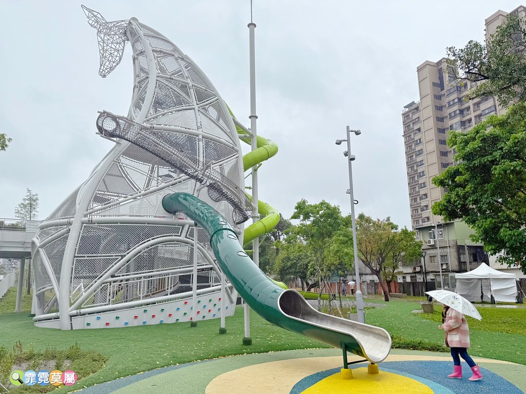 20251031-z9aqn 20251031-z9aqn