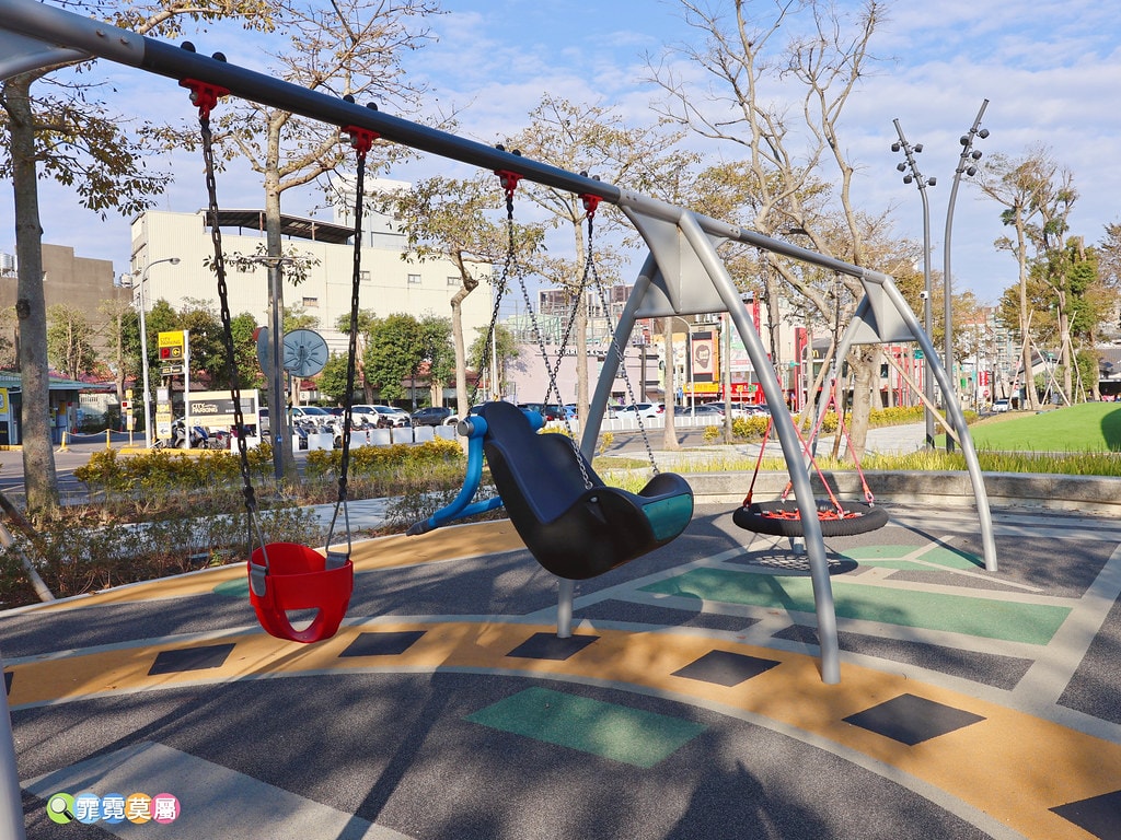 20251031-zv6uq 20251031-zv6uq