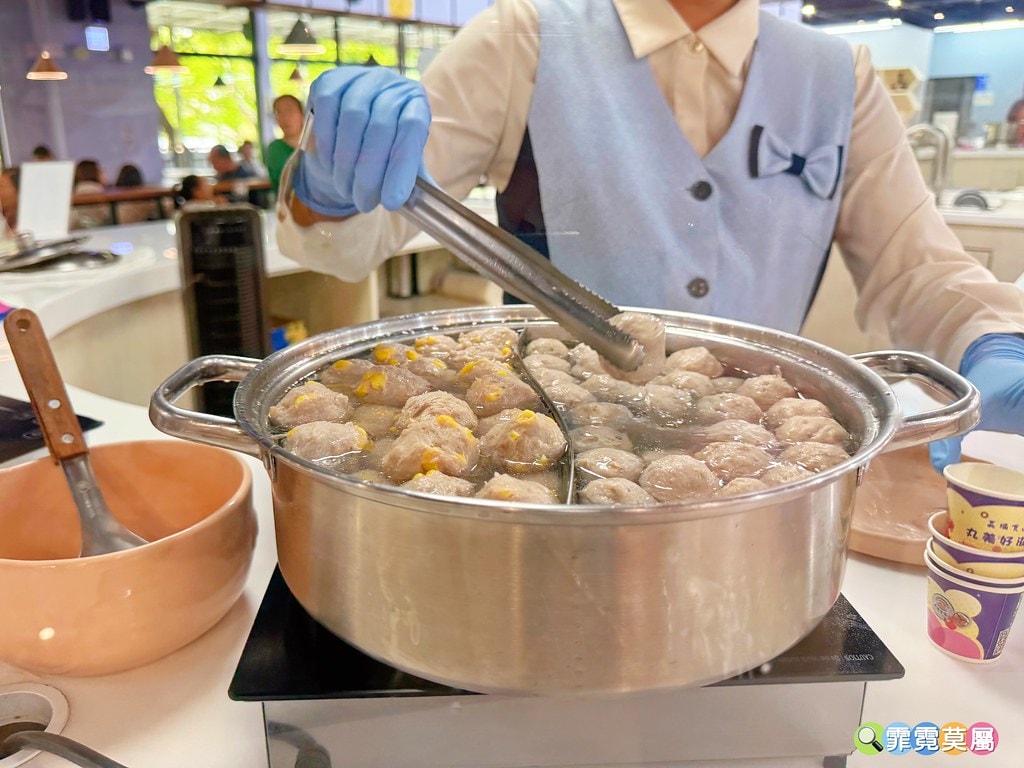 20251031-4vj6q 20251031-4vj6q