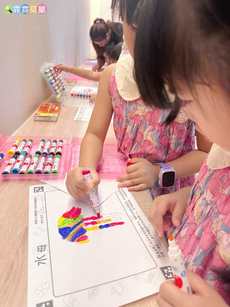 20251031-7zwbn 20251031-7zwbn