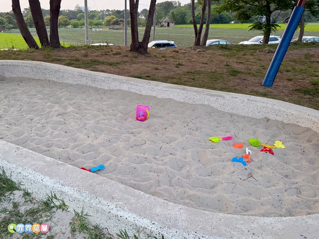 20251031-l3i6b 20251031-l3i6b