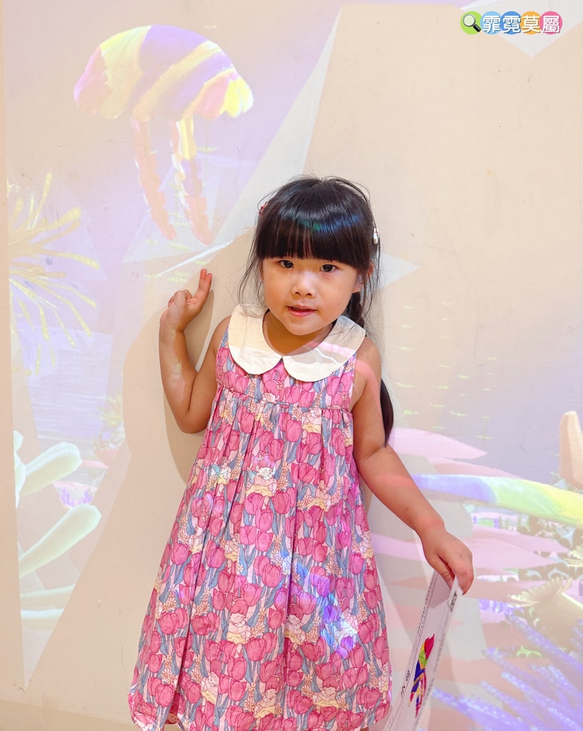 20251031-tny4o 20251031-tny4o