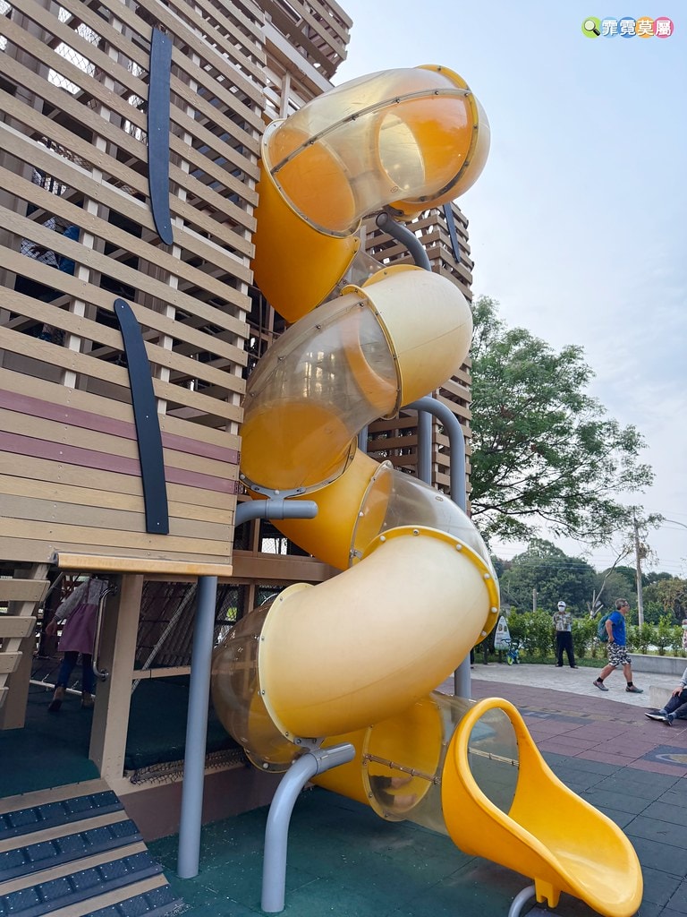 20251031-vtkqs 20251031-vtkqs