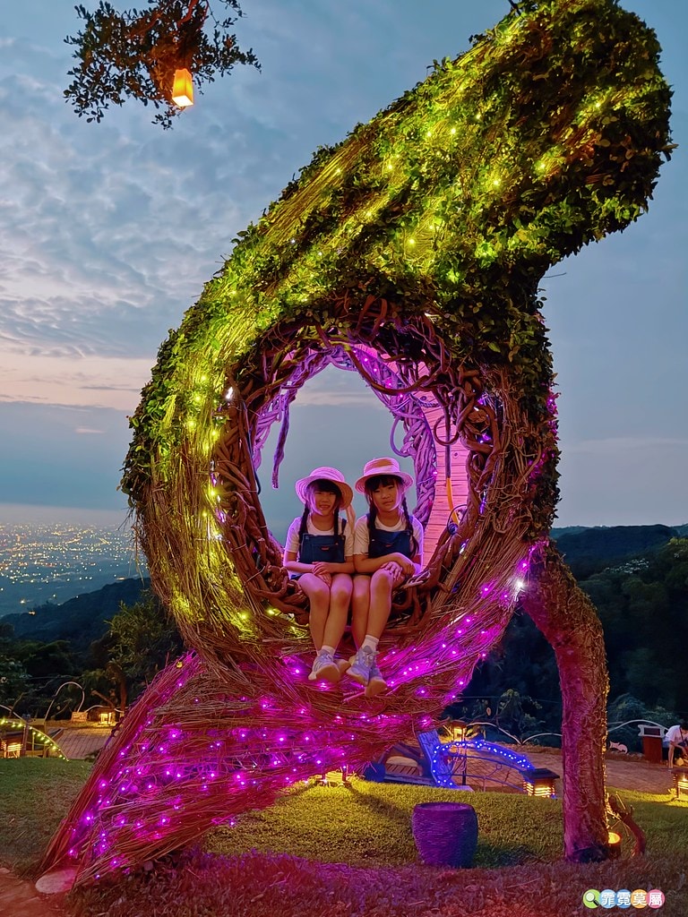 20251031-7zvhl 20251031-7zvhl