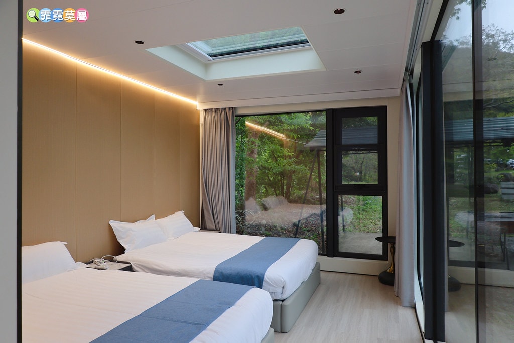 20251031-ccr5t 20251031-ccr5t