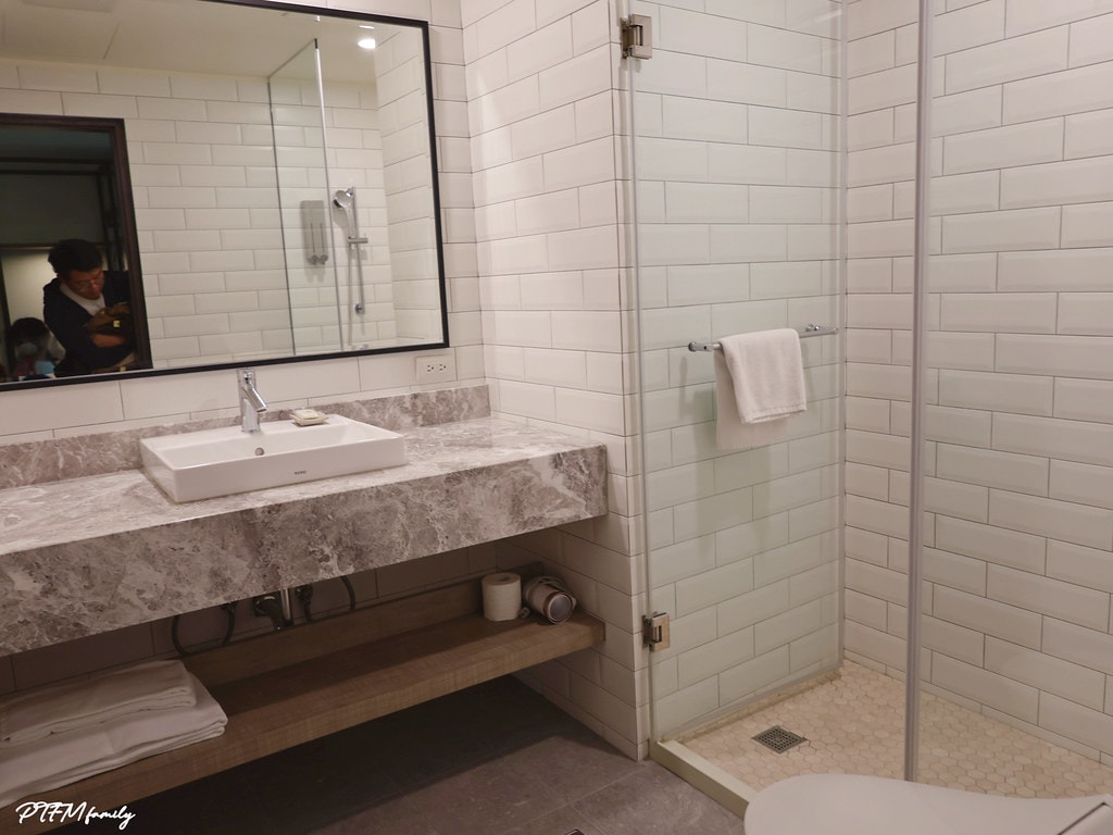 20251031-ji2ah 20251031-ji2ah