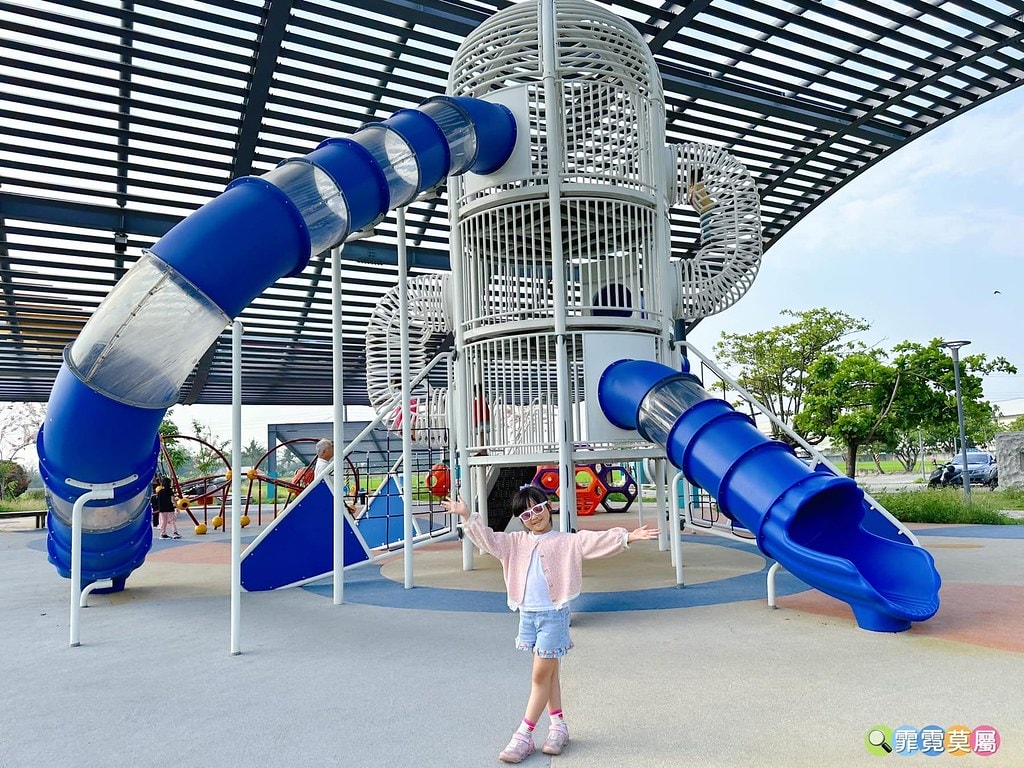 20251031-qzoeo 20251031-qzoeo