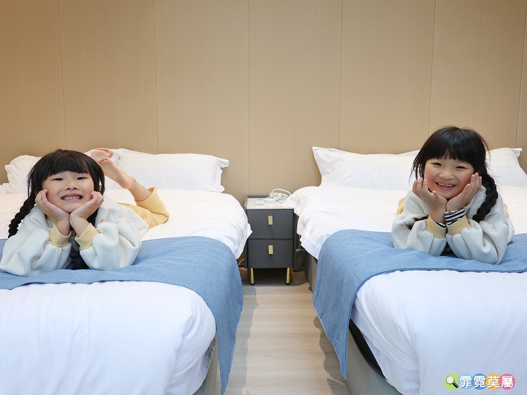 20251031-upb6w 20251031-upb6w