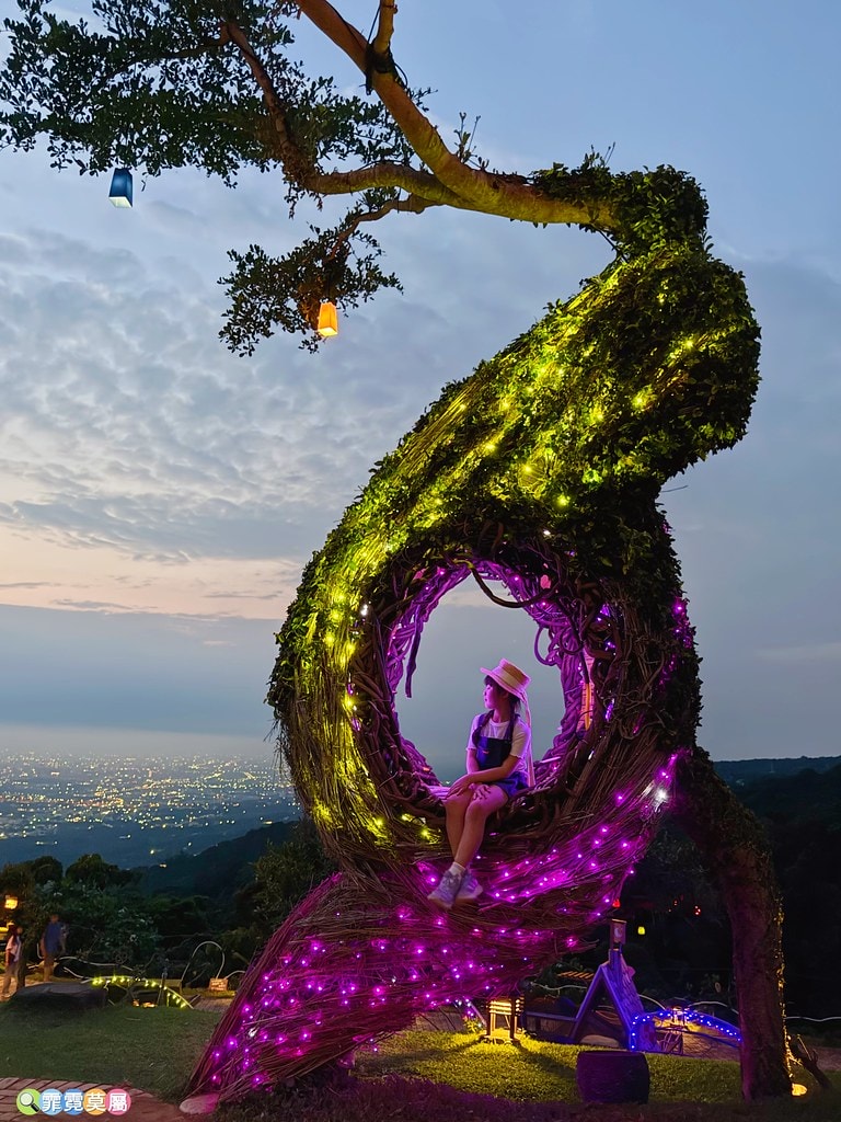 20251031-v3s6w 20251031-v3s6w