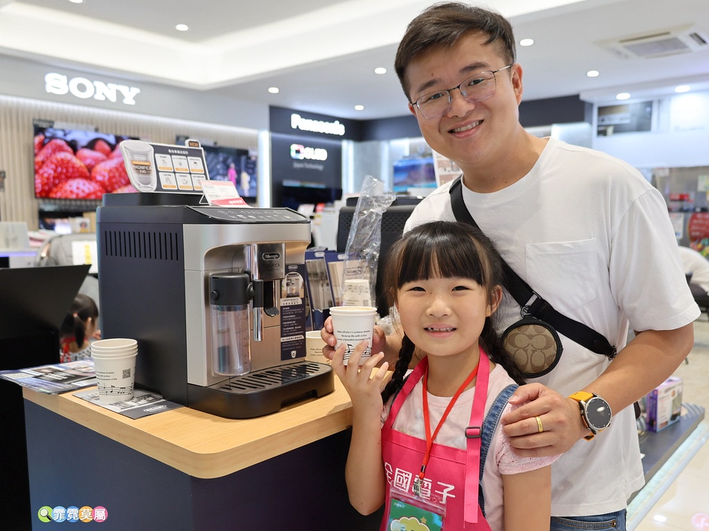 20251031-4fg4v 20251031-4fg4v