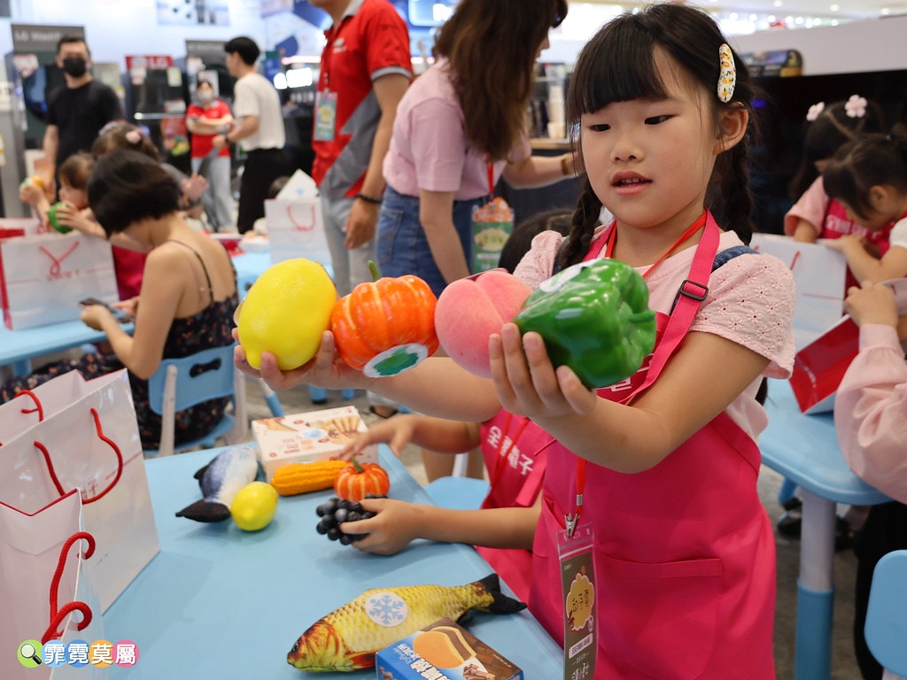 20251031-r665t 20251031-r665t