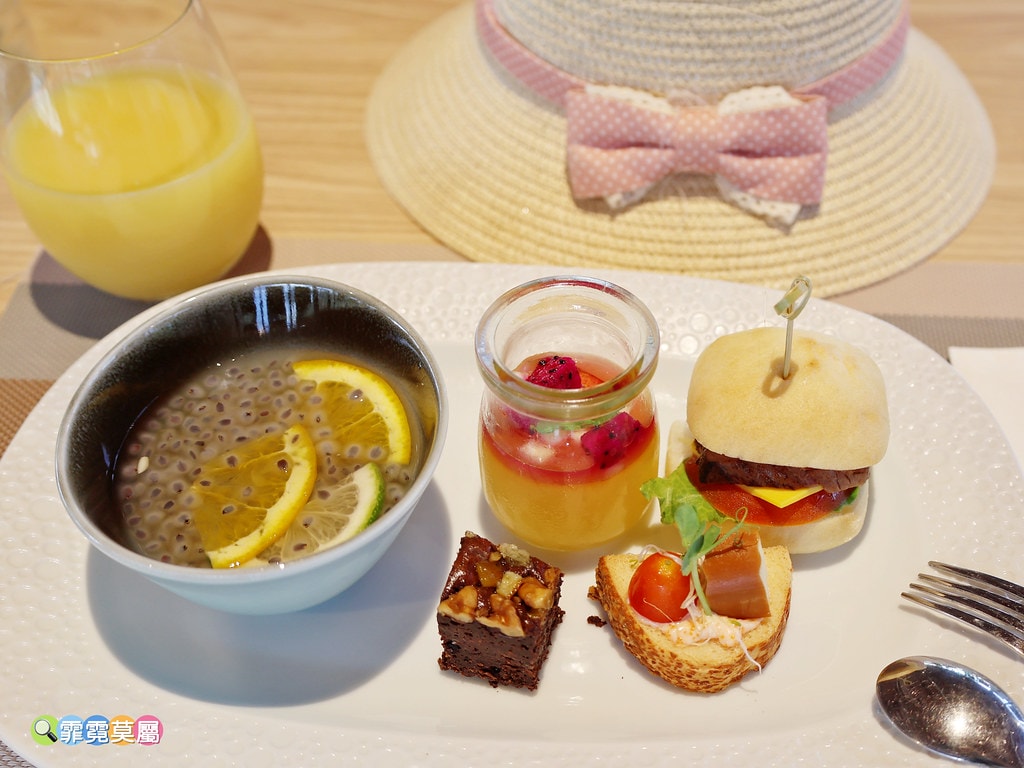 20251031-2e415 20251031-2e415