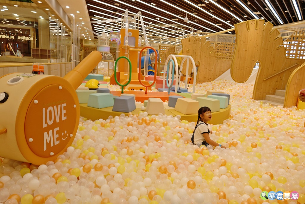 20251031-4kmof 20251031-4kmof