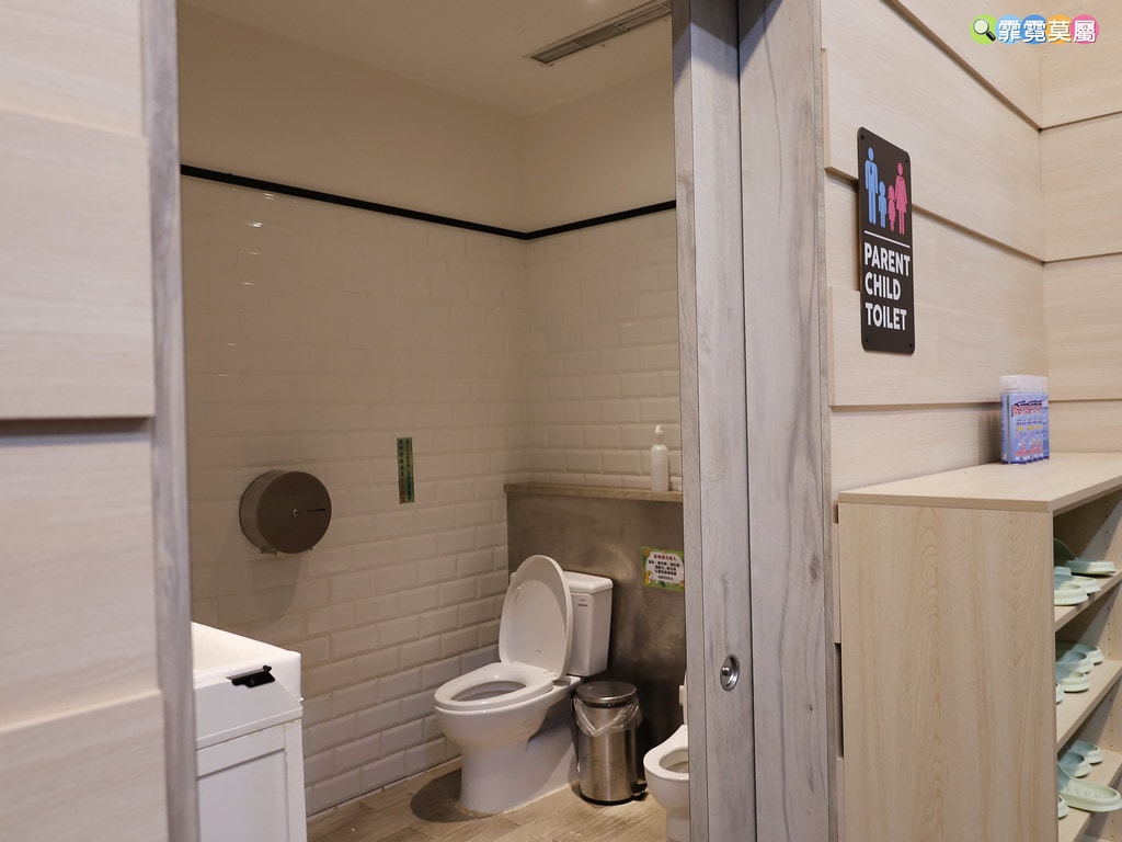 20251031-jgu4a 20251031-jgu4a