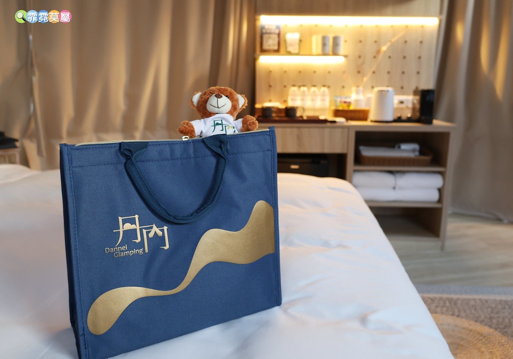 20251031-ph0mr 20251031-ph0mr