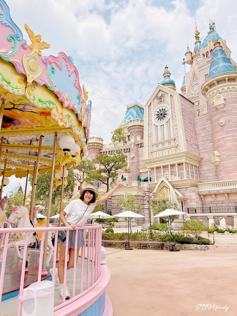 20251031-4iz1n 20251031-4iz1n