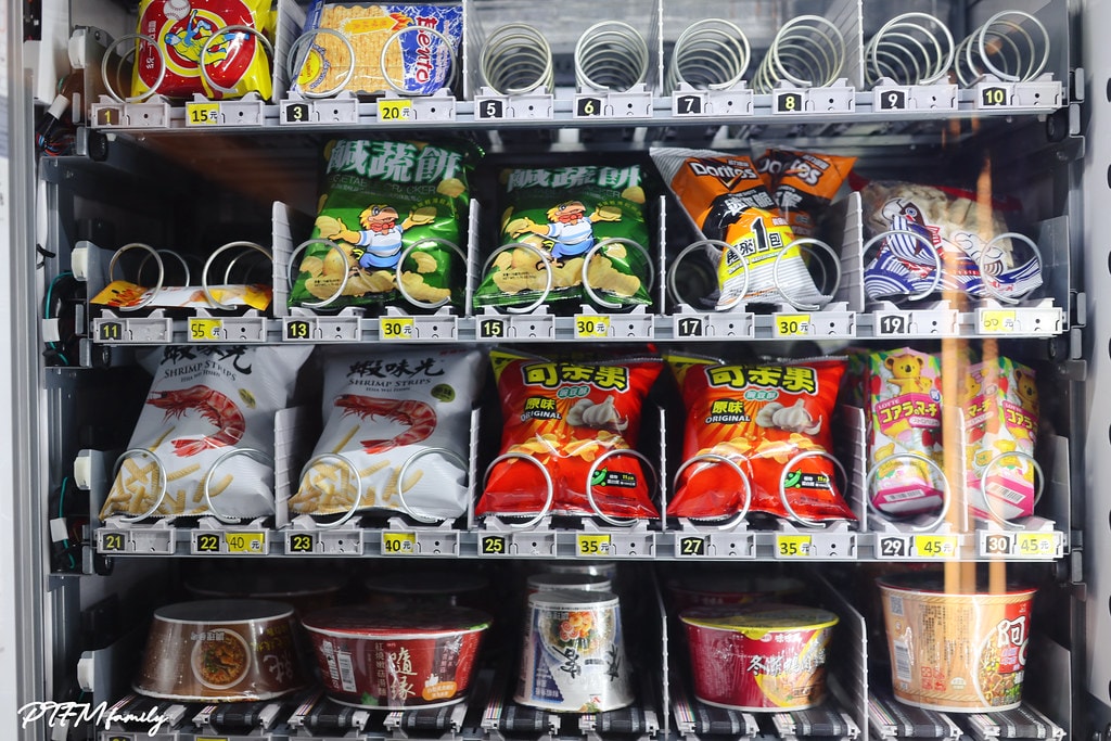 20251031-b3kxu 20251031-b3kxu