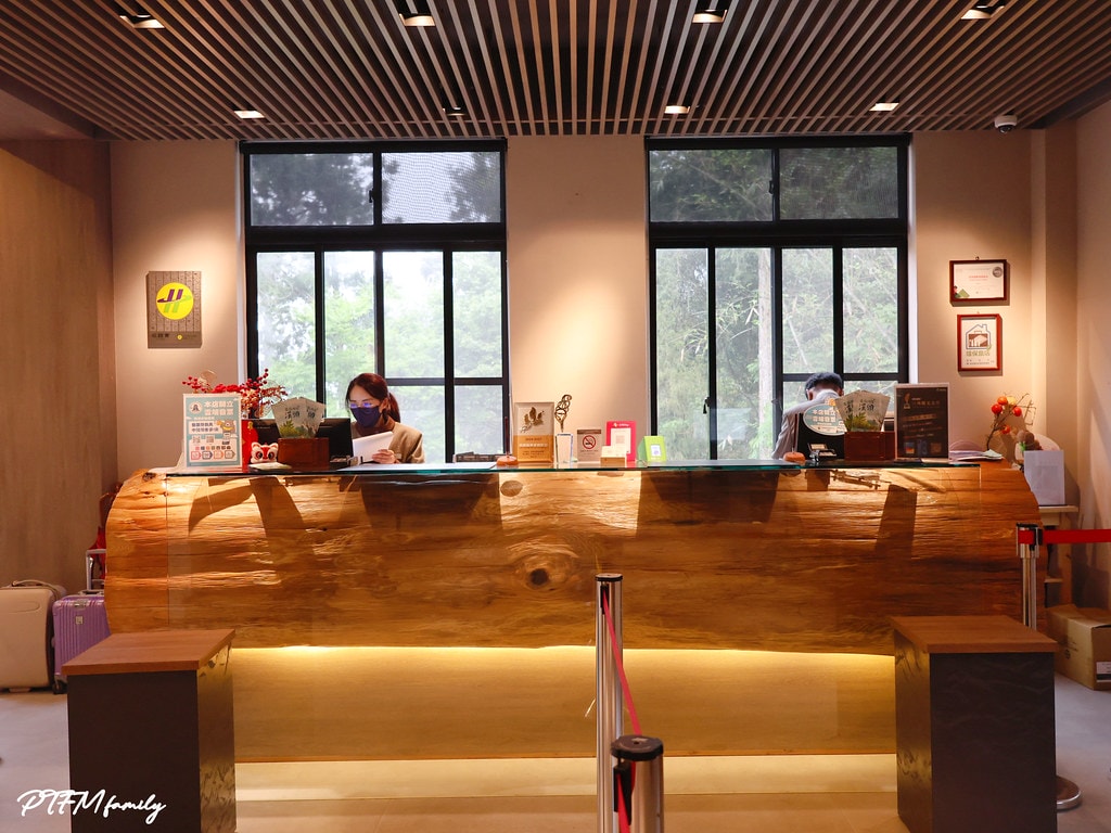 20251031-c47tn 20251031-c47tn