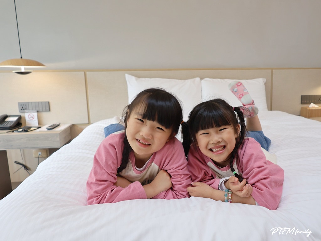 20251031-exz6g 20251031-exz6g