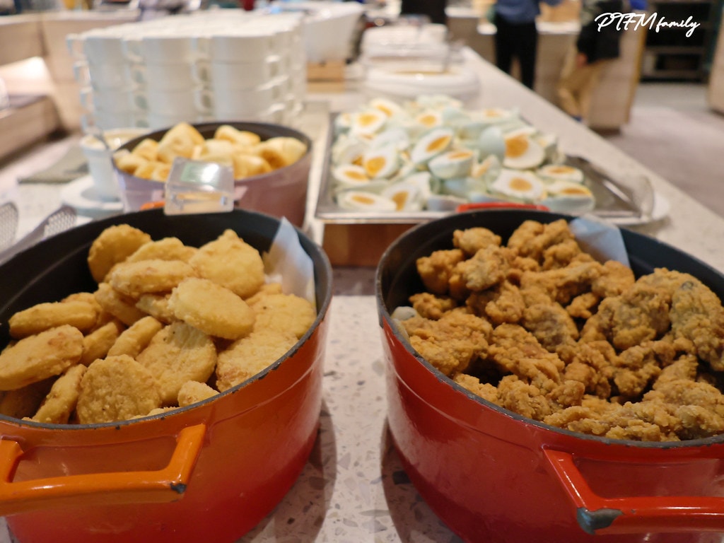 20251031-i8c8w 20251031-i8c8w