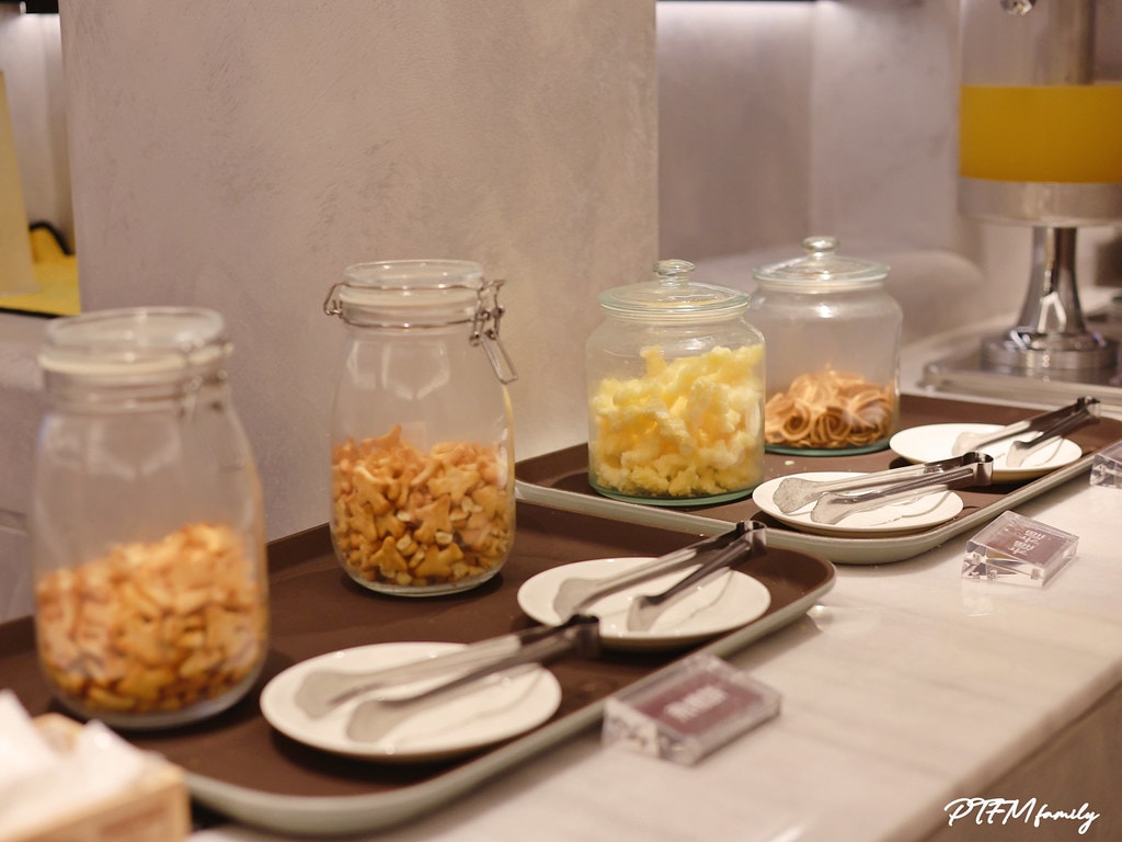 20251031-nzi3v 20251031-nzi3v