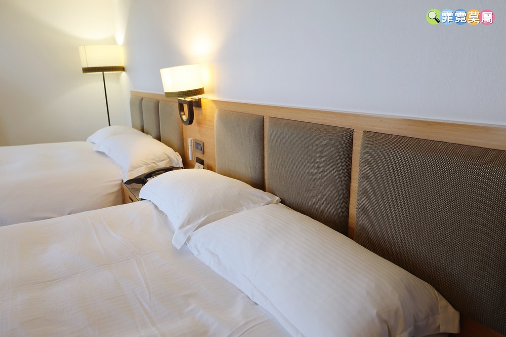 20251101-dqlo5 20251101-dqlo5