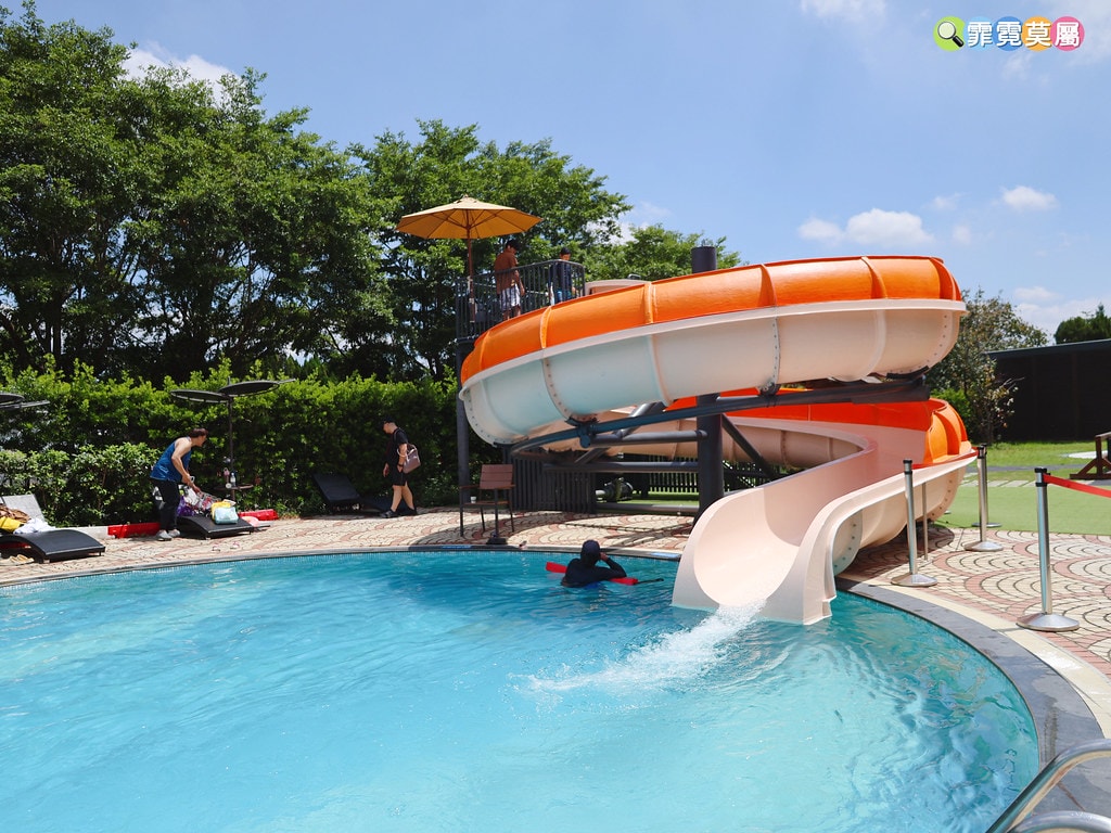 20251101-m8uen 20251101-m8uen