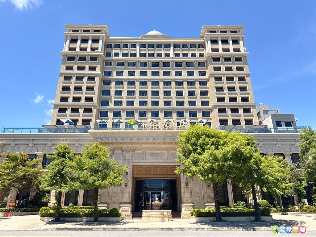 20251101-uql8w 20251101-uql8w