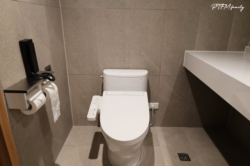 20251101-y44ii 20251101-y44ii