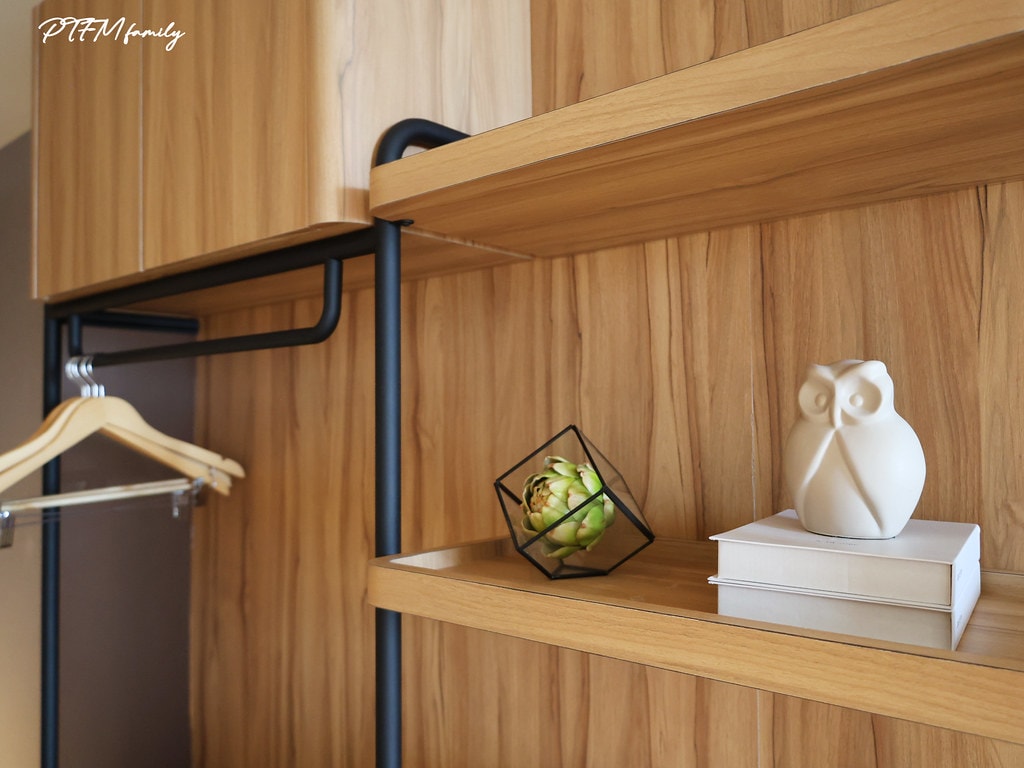 20251101-zeq2m 20251101-zeq2m