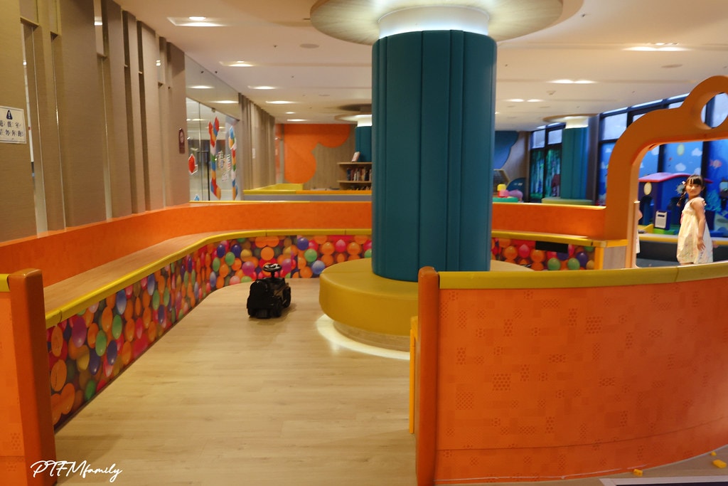 20251101-4j3m6 20251101-4j3m6